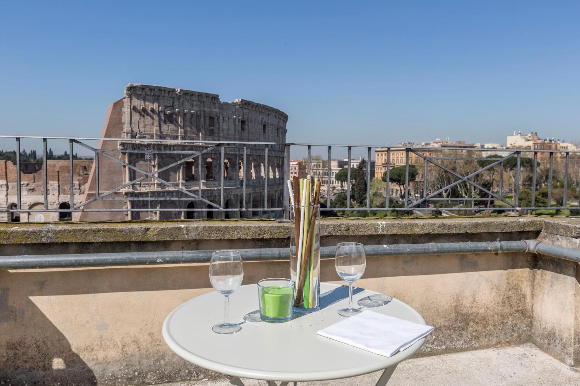 Eve Penthouse Colosseo ローマ エクステリア 写真